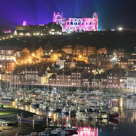 بيت للعطل Picturesque Stone In The Heart Of North Yorkshire Village - Hideaway يورك