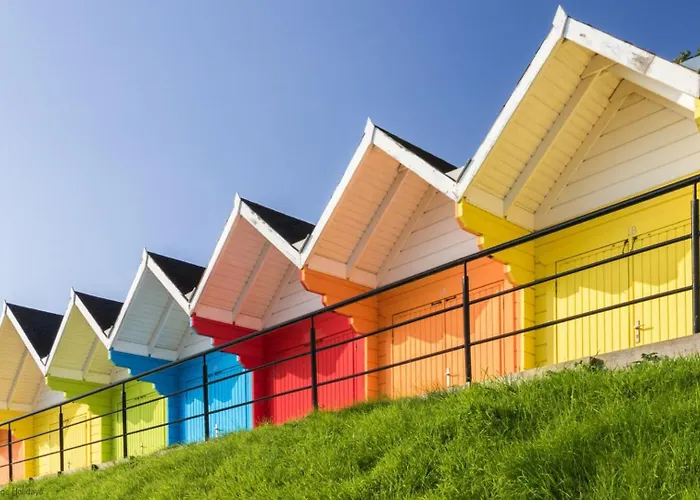 Picturesque Stone In The Heart Of North Yorkshire Village - Hideaway *