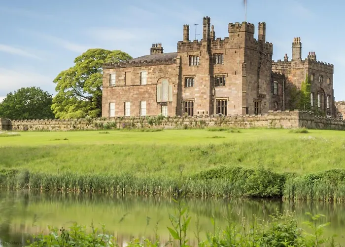 Picturesque Stone In The Heart Of North Yorkshire Village - Hideaway * York