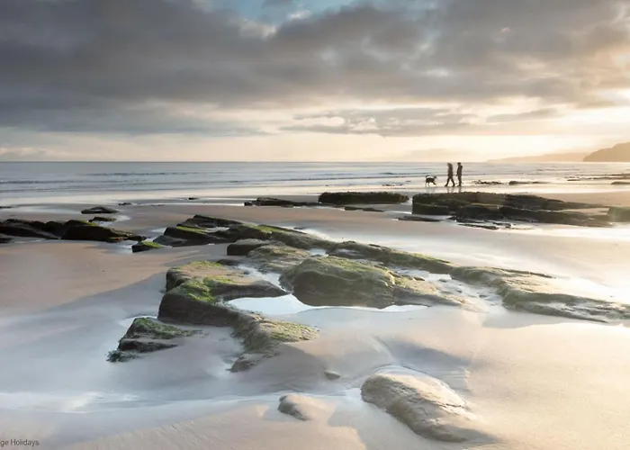 Picturesque Stone In The Heart Of North Yorkshire Village - Hideaway *
