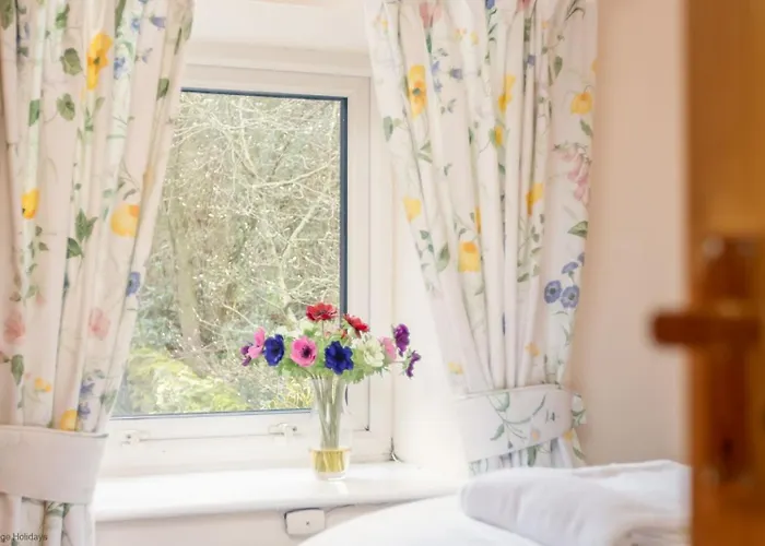 Picturesque Stone In The Heart Of North Yorkshire Village - Hideaway Ferienhaus York