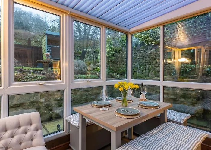 Picturesque Stone In The Heart Of North Yorkshire Village - Hideaway * York