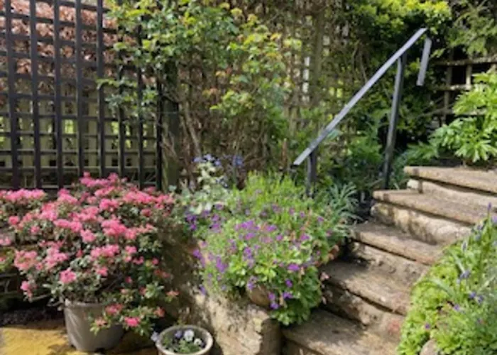 Ferienhaus Picturesque Stone In The Heart Of North Yorkshire Village - Hideaway
